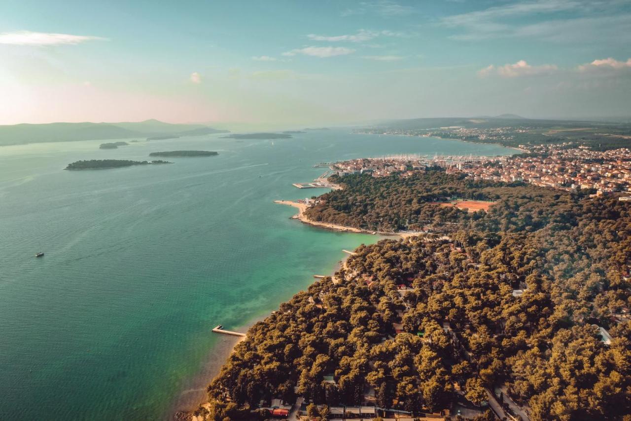 Mobile Home Saky, Biograd Na Moru Exterior photo