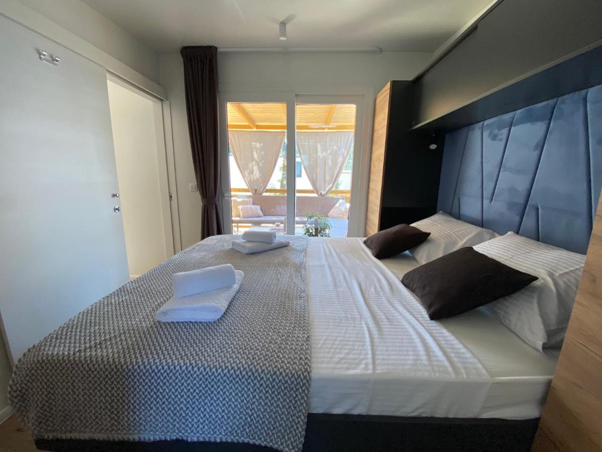 Mobile Home Saky, Biograd Na Moru Exterior photo